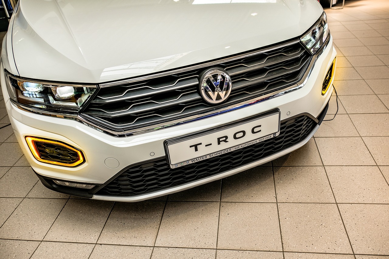 Volkswagen Romania propune un abonament lunar pentru SUV-ul T-Roc - Inchirieri auto - wlc.ro